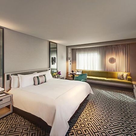 The Star Grand Hotel And Residences Sydney Buitenkant foto Deluxe Room