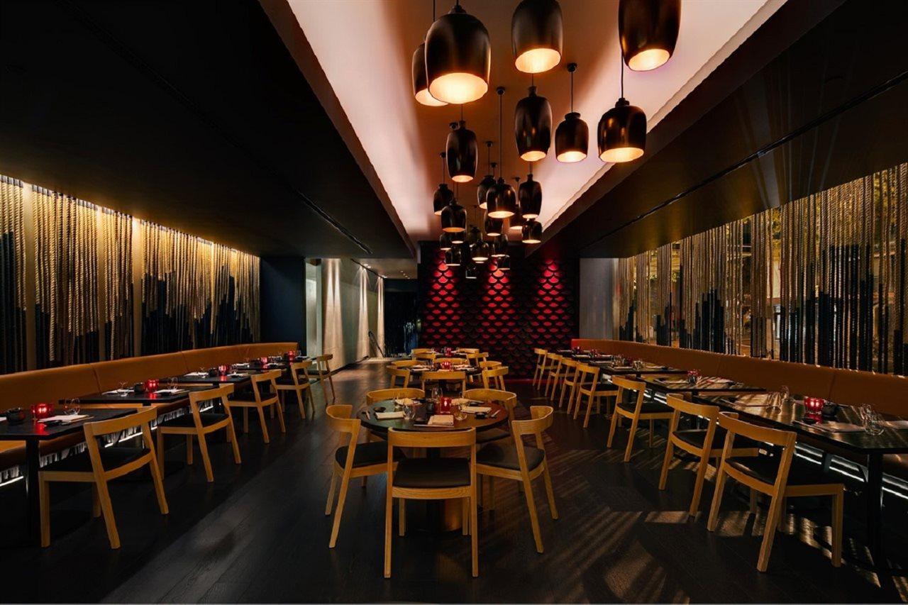 The Star Grand Hotel And Residences Sydney Buitenkant foto The interior of the restaurant