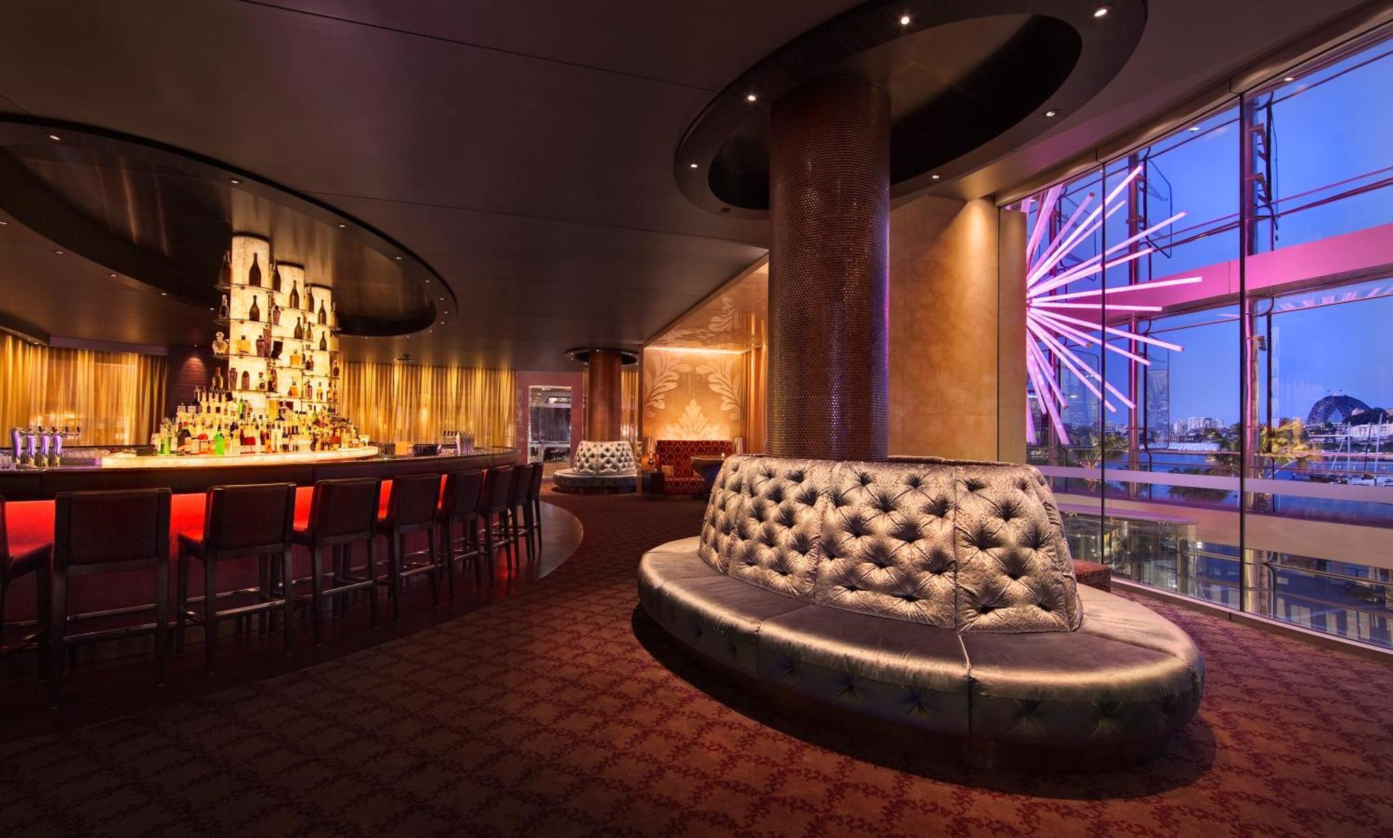 The Star Grand Hotel And Residences Sydney Buitenkant foto The bar at the London Eye