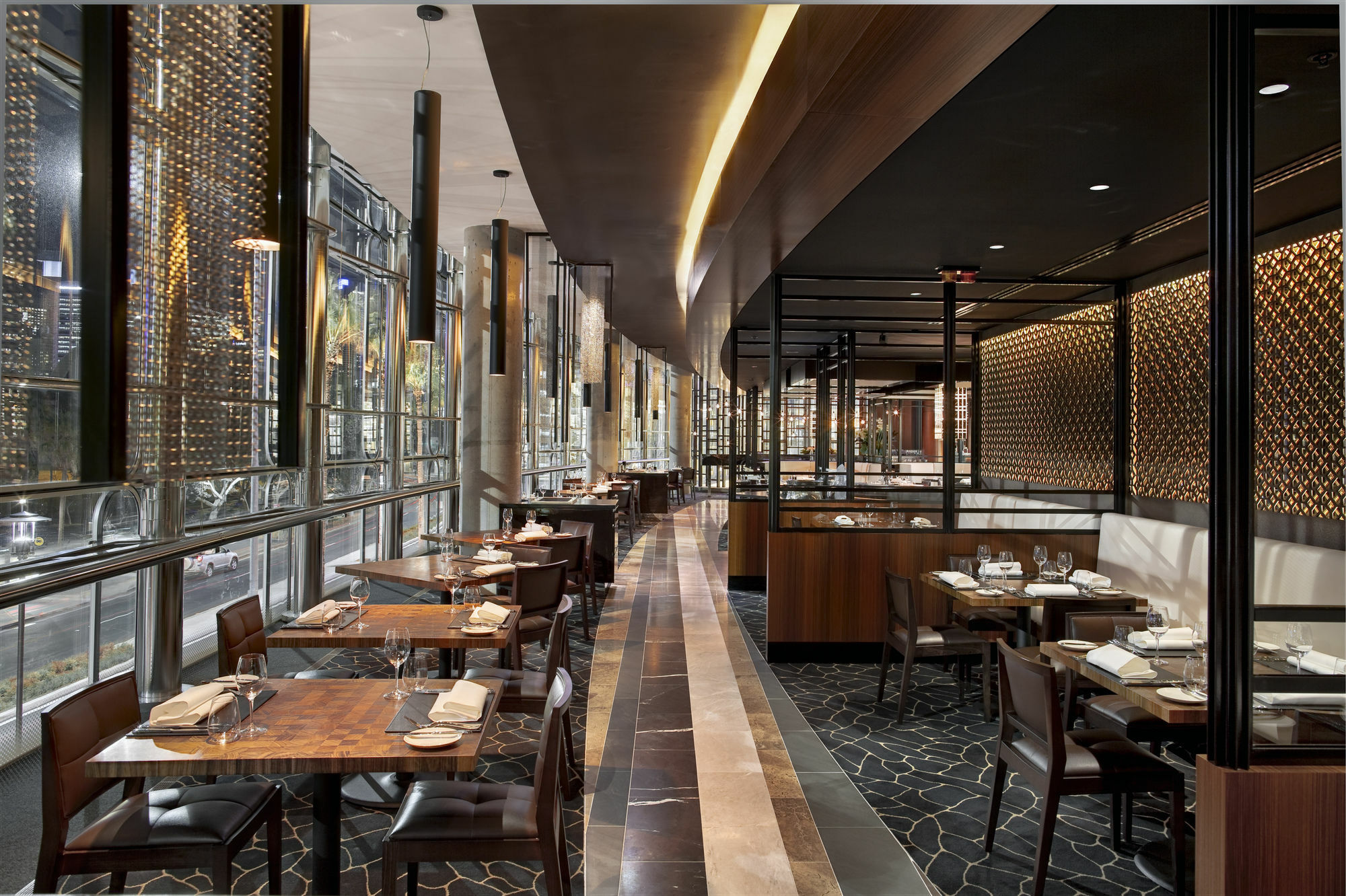 The Star Grand Hotel And Residences Sydney Buitenkant foto The interior of the restaurant